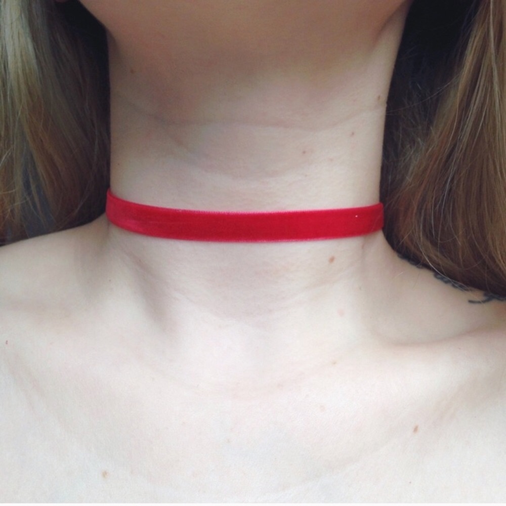 Red Velvet Choker